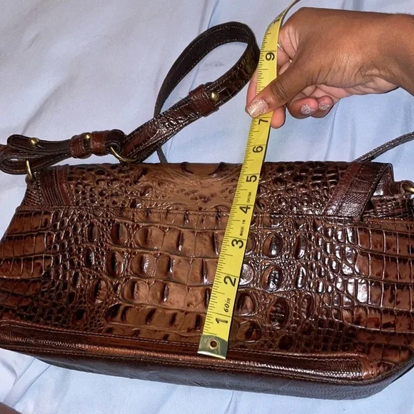Brahmin Pecan brown leather crossbody shoulder adjustable clutch purse bag